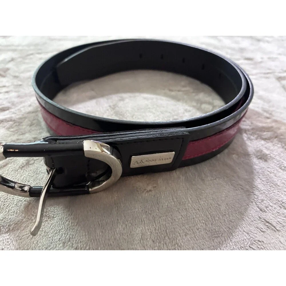 Vtg Anne Klein AK Calderon Red  /Black Patient Leather Belt Women's